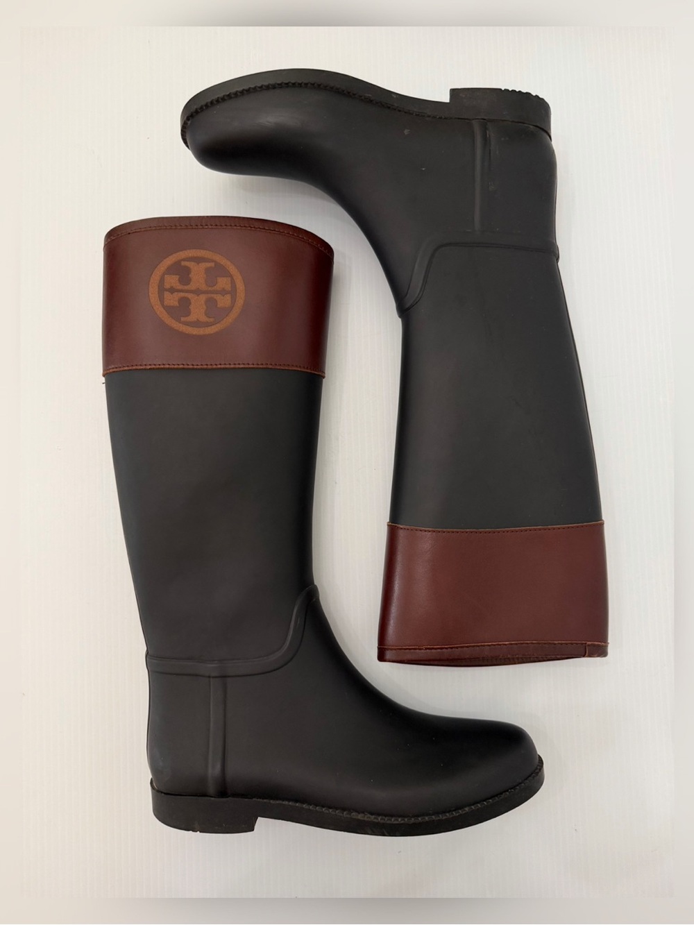 Tory Burch Diana Tall Rain Boots - 10 - Picture 6 of 14